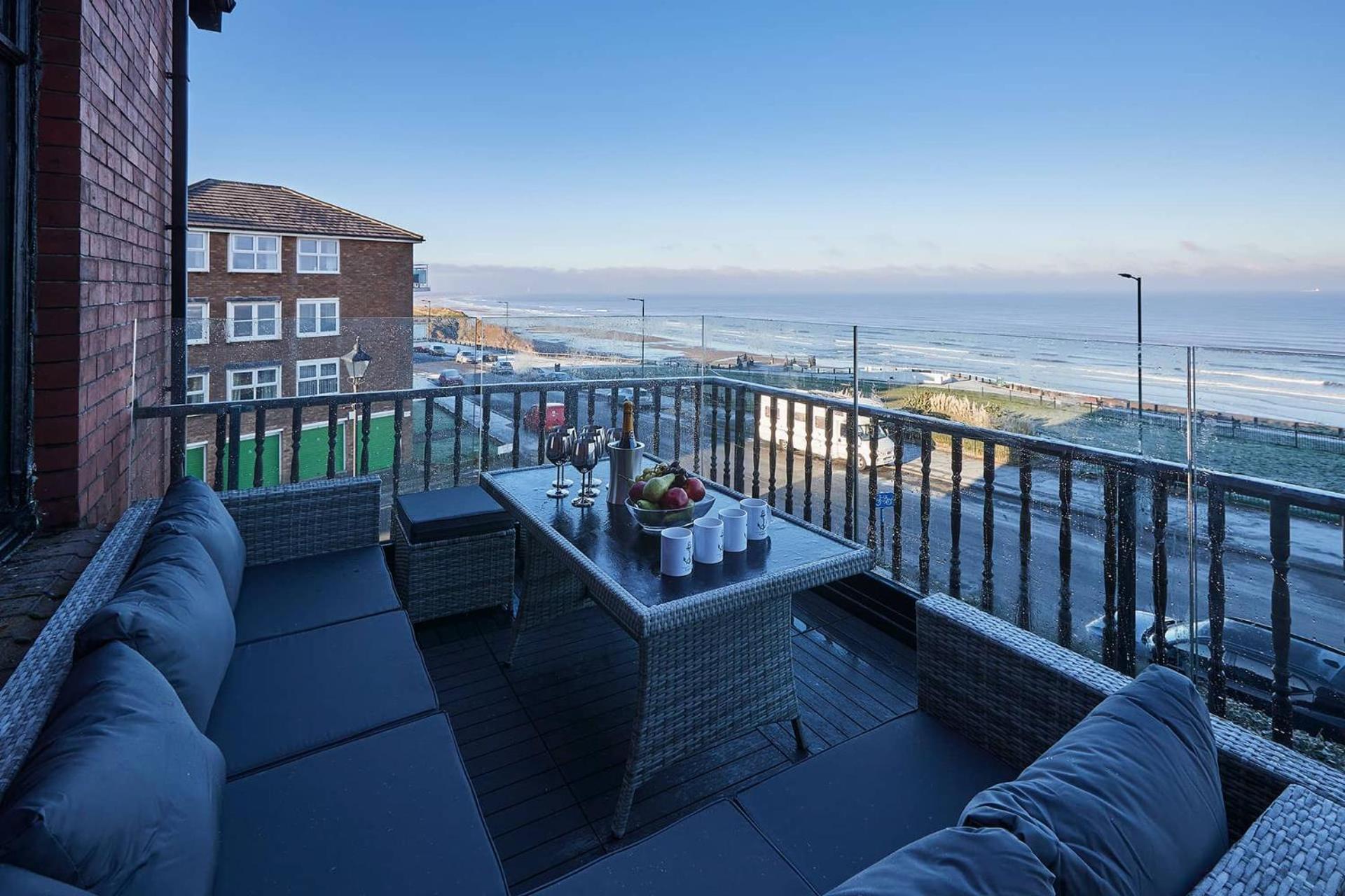 Captain'S Deck Beach Balcony Perfectlysaltburn Kültér fotó